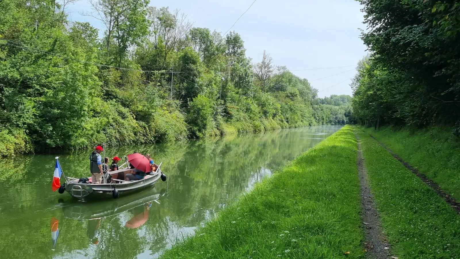 La gribane sur le canal de Saint-Quentin