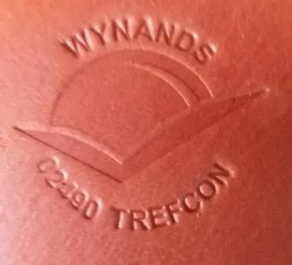 Marque Wynands Trefcon frappée dans le cuir